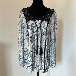 Style & Co Black, White and Blue Long Sleeve Tie Front Blouse